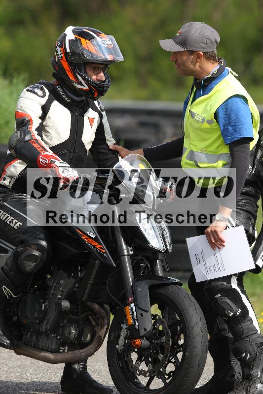 Archiv-2025/10 23.04.2025 Cornu Master School ADR/rot-rouge/31